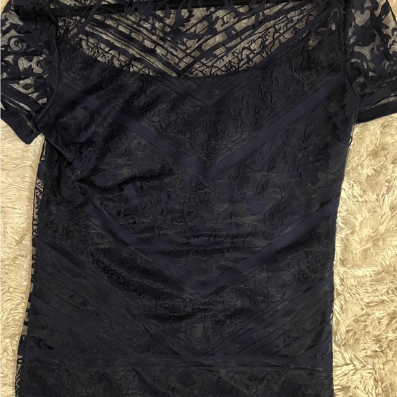 Laundry By Shelli Segal Midnight Blue Lace Blouse NWOT - Picture 2 of 4
